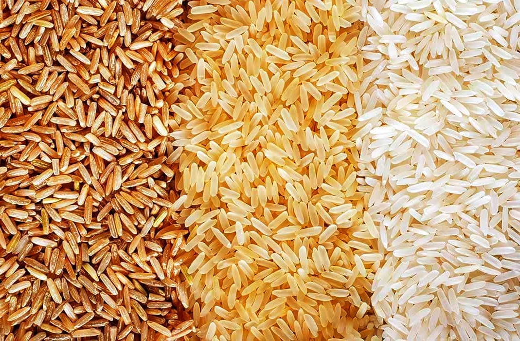 Iranian Brown Rice vs. White Rice: A Deep Dive into Flavor, Nutrition, and Tradition
