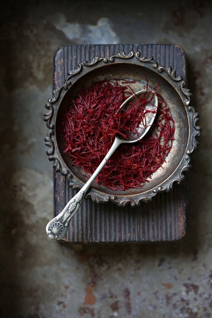 Exploring the Main Export Markets for Iranian Super Negin Saffron
