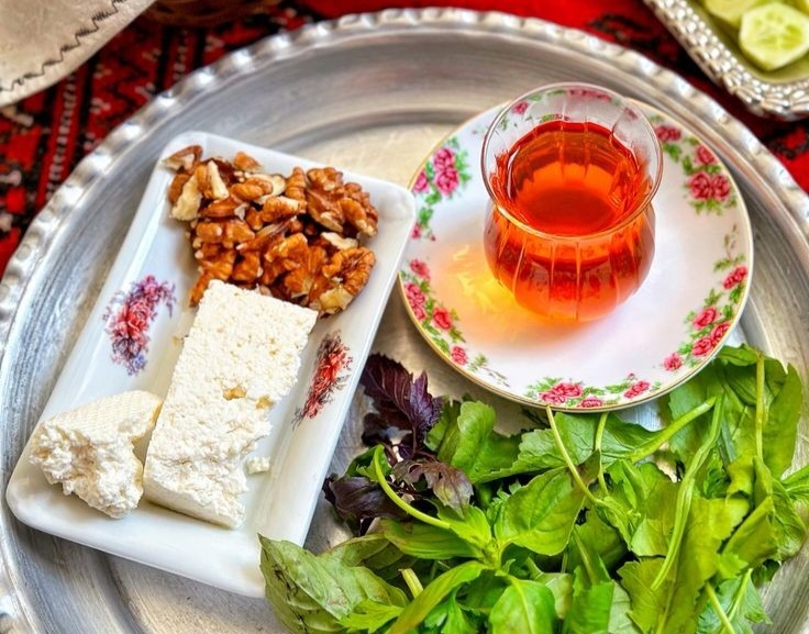 Top Export Markets for Iranian Tea in 2025 Exploring global demand, opportunities, and strategies for Iranian tea exporters